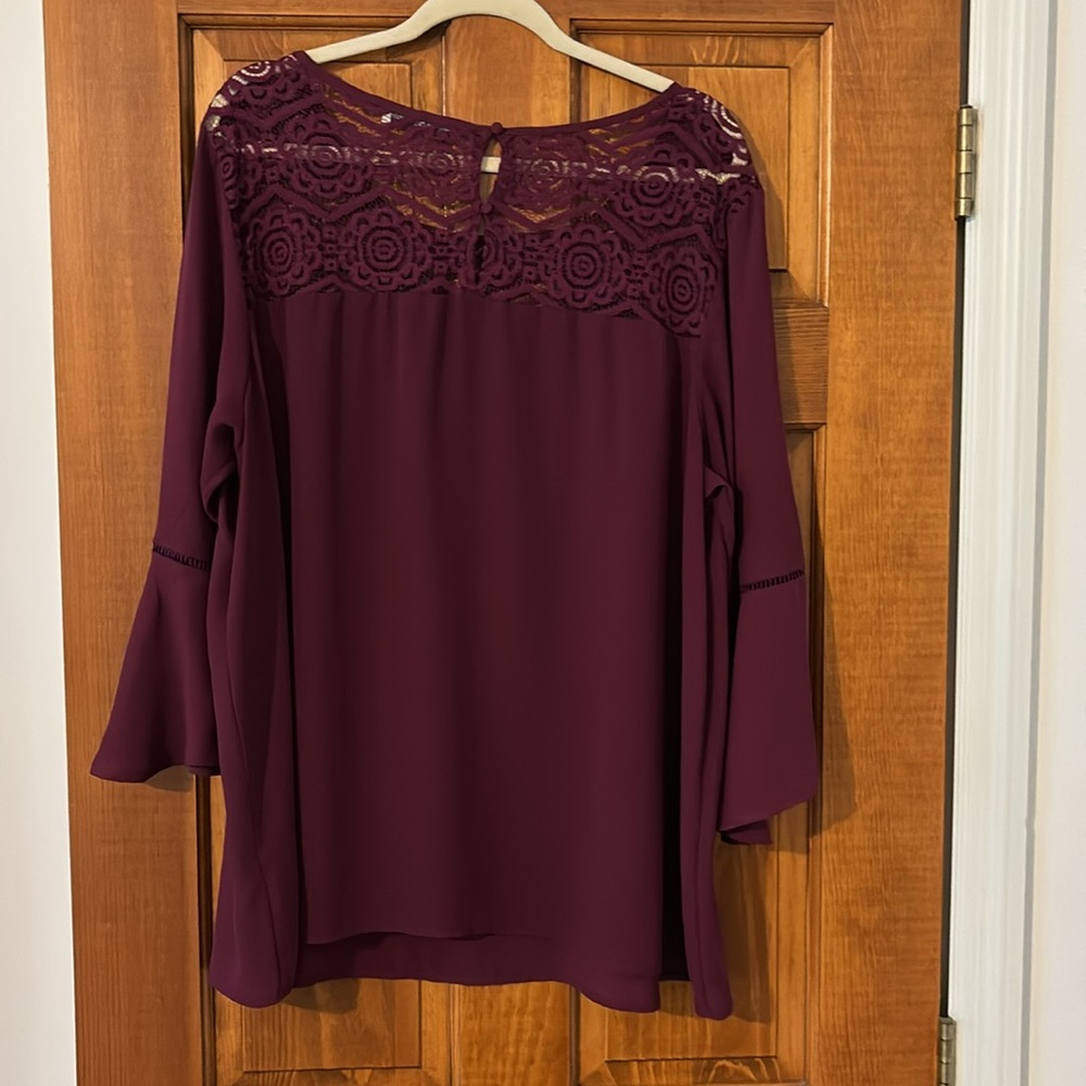 Signature Collection Top | Size 1X - Picture 2 of 7